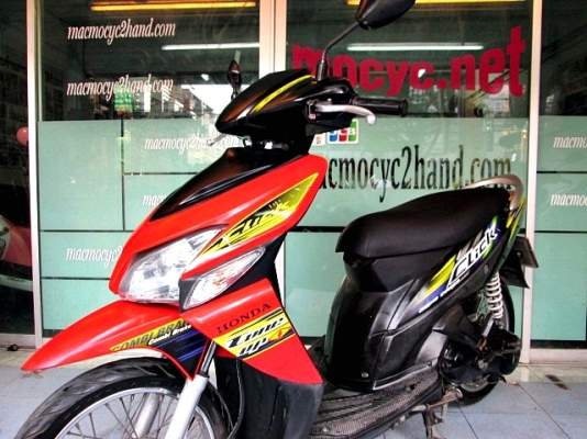 click 110 คาร์บู ปี 51 สีดำแดง ภายนอกตามสภาพ ไมล์ 5 หมื่นโล ราคาเบาๆ แถม 2 รายการ 13900 click 110 คาร์บู ปี 51 สีดำแดง ภายนอกตามสภาพ ไมล์ 5 หมื่นโล ราคาเบาๆ แถม 2 รายการ 13900