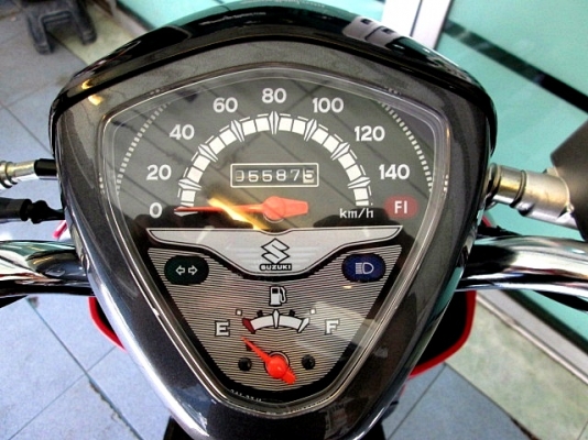 LET'S สีแดงเทา รถเดือน ธันวาคม.ปี 56 ไมล์ 5 พันโล รุ่นใหม่หัวฉีด โปรโมชั่น ของแถม 2 รายการ 18900