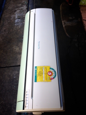 **** ขายแอร์ Panasonic 9000 BTU สภาพสวย ****