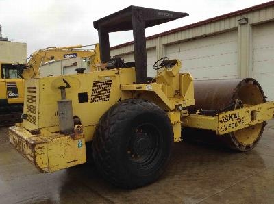 ขายครับ SAKAI SV500TF รถบด 10ตัน 2เปลือก 2เพลา เรียบหุ้มหนาม เก่านอกแท้ๆ 098-246-3778 น๊อค