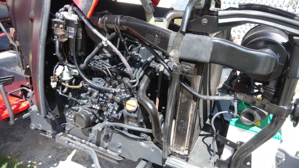 รถไถยันม่าร์ 45 แรง สภาพสวย พร้อมใช้งาน รถไถยันม่าร์ 45 แรง สภาพสวย พร้อมใช้งาน