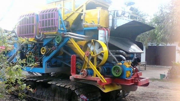 ขาย รถเกี่ยวข้าว บางไทร การช่าง