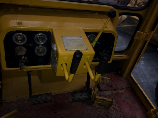 CAT D6D เครื่อง ไดเร็ค นำเข้ามาเองจากยุโรป ขายถูกครับ มีริปเปอร์
