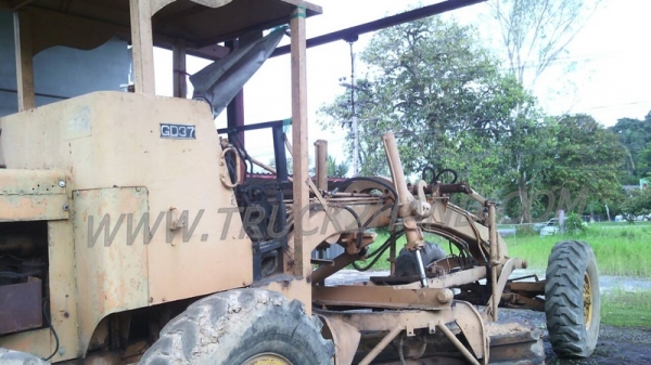 รถเกรดโคมัตสุ..GD37 เครื่องดี,ปั้มดี ยางพร้อมใช้ รถเกรดโคมัตสุ..GD37 เครื่องดี,ปั้มดี ยางพร้อมใช้