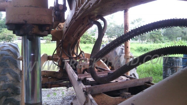 รถเกรดโคมัตสุ..GD37 เครื่องดี,ปั้มดี ยางพร้อมใช้ รถเกรดโคมัตสุ..GD37 เครื่องดี,ปั้มดี ยางพร้อมใช้