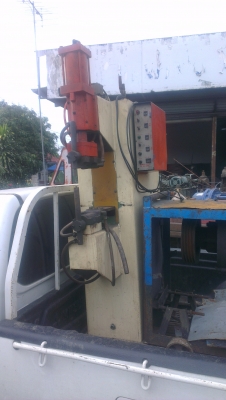 Sell> ขายเครื่องอาร์คสป๊อต เชื่อมเฉพาะจุด ใช้ระบบลม นิวเมติดครับ ไฟ 2 สาย พร้อมใช้งานครับ