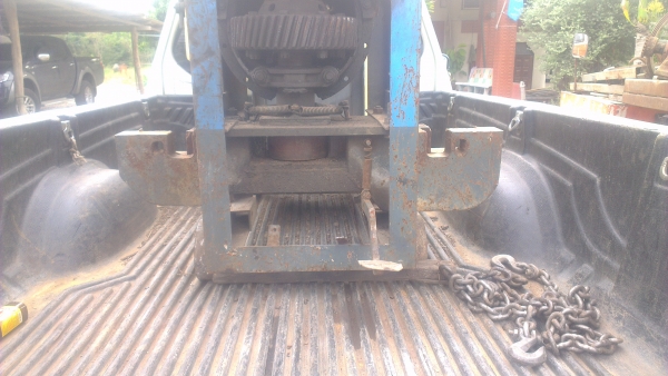 Sell> ขายเครื่องดัดและตัด เหล็กก่อสร้างครับ ได้ทั้งดัดและตัดในตัวเดียวกันครับ ราคาถูกครับ