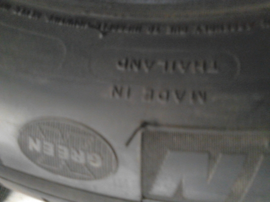 195/60R15 Michelin primacy 3 st ใหม่ๆ ไม่มีปะ ใช้งานน้อย มี2เส้น Tel.081-427-3941