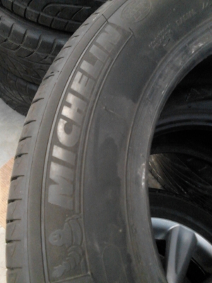 195/60R15 Michelin primacy 3 st ใหม่ๆ ไม่มีปะ ใช้งานน้อย มี2เส้น Tel.081-427-3941