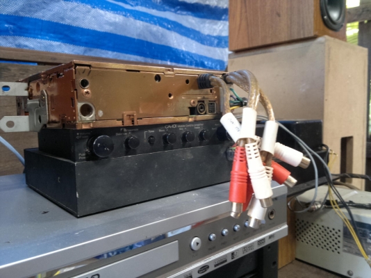 ขายเครื่องเล่น CD Clarion HX-D1 ขายเครื่องเล่น CD Clarion HX-D1