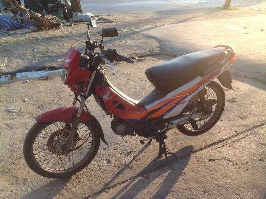 Honda-Nice 110cc ครัชมือ รถใช้งานได้ปกติครับ