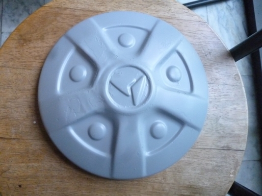 ขายฝาครอบล้อ RN20 2ฝา 600 บาท