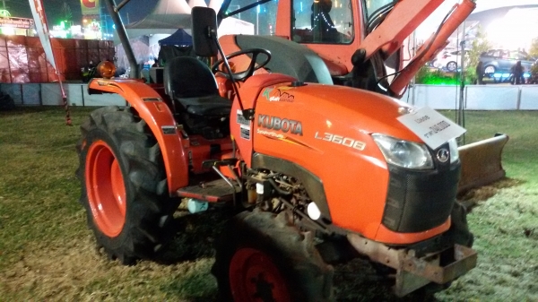 Kubota L3608 ถูกม๊ากมาก 220000  บาท