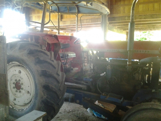 ขายตามสภาพรถไถแมคซี165เครี่องดีมีพานหลังมีตัวดันหน้าลดเหลือ135000บาท ขายตามสภาพรถไถแมคซี165เครี่องดีมีพานหลังมีตัวดันหน้าลดเหลือ135000บาท