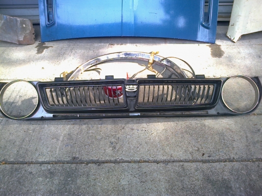 ขาย ฝากระโป่รงหน้า ke 30 กระจังหน้า ขาย ฝากระโป่รงหน้า ke 30 กระจังหน้า