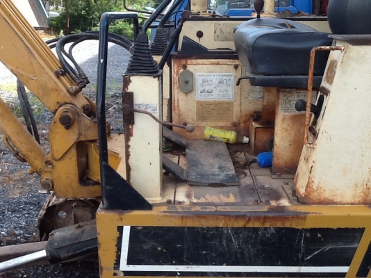 รถแบคโฮ MITSUBISHI   PC   35    นำเอาจากญี่ปุ่น พร้อมใช้งาน เอกสารอินวอย์