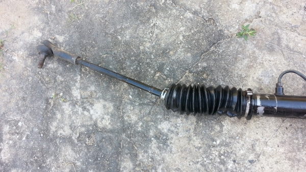 ขายแร็คพวงมาลัยเพาเวอร์  toyotaสามห่วงae 100