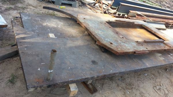 ขายเหล๊กแผ่นหนา 60 มิล 1 แผ่นเต็มขนาด 180x300 เซ็นติเมตร แผ่นใช้แล้วขนาด 218x307 เซ็น