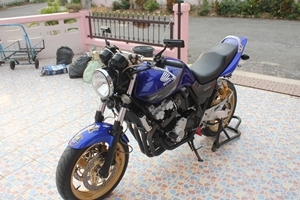 ขายcb400 tec3 ปี05 อินวอย + สพม ของแต่งเต็มๆกันไปเลย ขายcb400 tec3 ปี05 อินวอย + สพม ของแต่งเต็มๆกันไปเลย