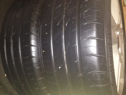 ขายล้อแม็ก ford fiesta ขอบ 16 พร้อมยางปลายปี 12