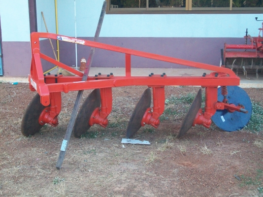 ผาน 4 csใบ 22 นิ้วใส่กับรถไถ 30 ถึง 36 แรง