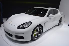 Panamera S E Hybrid ปี 2014 วิ่ง 2,xxx km สีขาว ยี่ห้อ : Porsche รุ่น : PANAMERA ปี : 2012 เชื้อเพลิง : ดีเซล Panamera S E Hybrid ปี 2014 วิ่ง 2,xxx km สีขาว, เกียร์อัตโนมัติ, แอร์, วิทยุ, ล้อแมกซ์, CD, ABS, AIRBAG 10 ใบ, พ.พาวเวอร์, ก.ไฟฟ้า, ซ. ล็อก, เบา