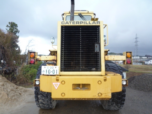 รถตักล้อยาง Caterpillar 936 #4SB00742 รถญี่ปุ่น  สนใจโทร. 080-6565422 (หนิง)