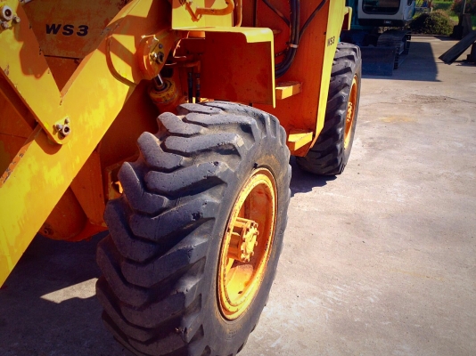 รถตักล้อยาง เอวอ่อน MITSUBISHI - WS3 มือสองญี่ปุ่น นำเข้าเอง พร้อมใช้