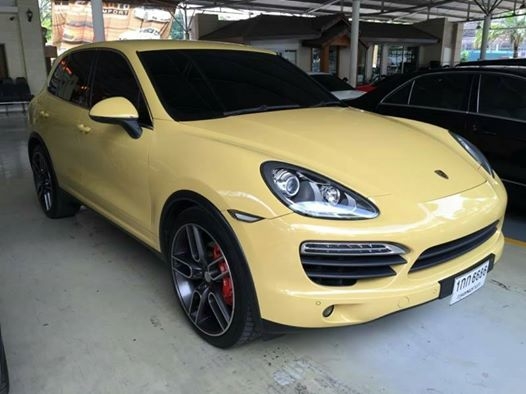 Cayenne Diesel ปี 2012 วิ่ง 3xxxx   km   เรา มีบริการ ขายรถ ใหม่ ป้ายแดงนำเข้าโดยตรง ราคาพิเศษ สั่งได้ทุกรุ่น  รถนำเข้าทุกรุ่น ทุกยี่ห้อ รถใหม่   และ  รถมือ 2 นำเข้าถูกต้อง มีใบ 32 พร้อมศูนย์บริการมาตรฐาน     จัดจำหน่ายรถในราคาขายส่งให้กับโชว์รูมรถยนต์