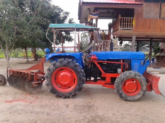 ขายรถไถแชมป์304โฟวิน30แรง พร้อมผานดัน