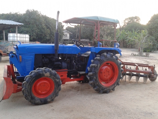 ขายรถไถแชมป์304โฟวิน30แรง พร้อมผานดัน