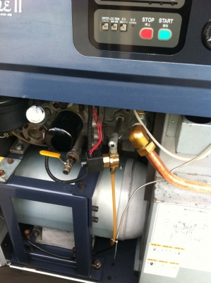 ปั๊มลมสกรูKOBELCO 20แรงม้าปี2003 เก่าญี่ปุ่น 0833554933