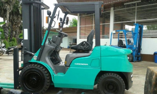 ขายลิหรือให้เช่ารถฟอรค์ลิฟท์มิตซูแกรนเดีย