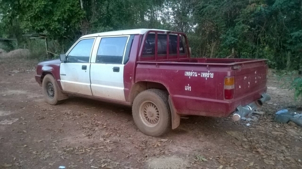 ฝากขายรถ 4 ประตู MITSUBISHI เครื่องเบนซิน ใช้งานได้ปกติ ไม่มีเล่มทะเบียน คัสซีสวยมาก ราคาต่อรองได้