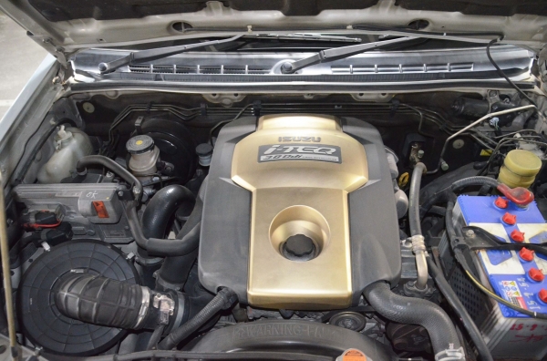 ขาย D-max 4 ประตู ขาย D-max 4 ประตู