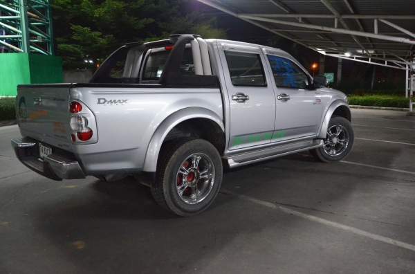 ขาย D-max 4 ประตู ขาย D-max 4 ประตู