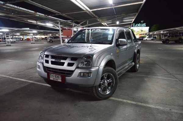 ขาย D-max 4 ประตู ขาย D-max 4 ประตู