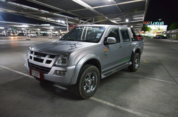 ขาย D-max 4 ประตู ขาย D-max 4 ประตู
