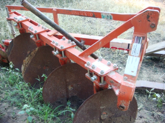 ไม่ได้เก็บ "เก่า" ขายผาน 4 * 22 นิ้วตราช้าง ใครหาอยู่ตัวนี้เลยท้าพิสูจน์ ไม่ได้เก็บ "เก่า" ขายผาน 4 * 22 นิ้วตราช้าง ใครหาอยู่ตัวนี้เลยท้าพิสูจน์