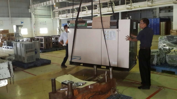 ขายกระหน่ำ ซำเมอร์เซล ครึ่งราคาครับท่าน