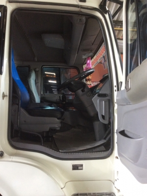 HINO12ล้อ2เพลาPROFIA(FN 2P)ปี53 เครื่อง 320แรง 10 เกียร์ กะบะยาว 7ม.มีระบบลากพ่วง เครื่องดี ยางดี ครัทซีสวย รถสวยจัด ขาย 1,300,000 บาท