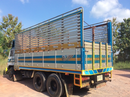 HINO FM187 (F18แท้ )เครื่อง 185 โบ เบรคจิ๊ฟฟี่ พวงมาลัยพาว์เวอร์ แอร์ ยางเพิ่งเปลี่ยนมาใหม่10เส้น รถเดิมๆ ขาย 670,000 บาท