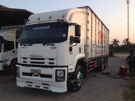 10ล้อช่วงยาวFVM/240HPตู้10ประตู