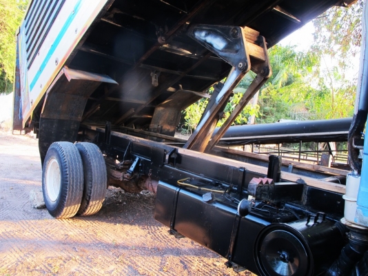 ขาย 6ล้อ ดรั๊ม Isuzu 2537