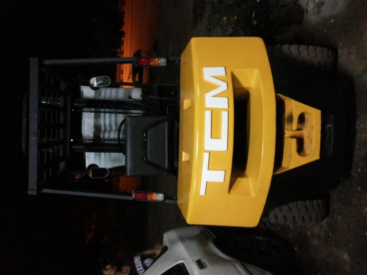 ขายฟอร์คลิฟ3ตัน เสาสูง 4เมตร