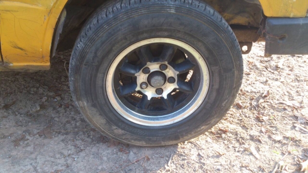 > ขาย ล้อกล้วย 14" BRIDGESTONE 5/114 มม.