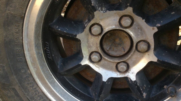 > ขาย ล้อกล้วย 14" BRIDGESTONE 5/114 มม.