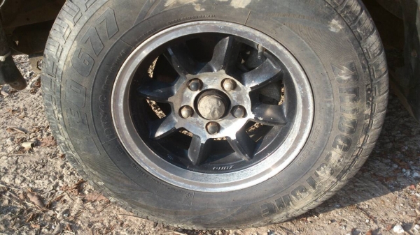 > ขาย ล้อกล้วย 14" BRIDGESTONE 5/114 มม.