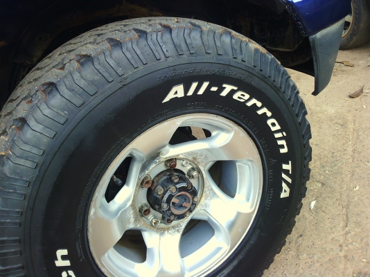 ขายอีชุแคป โฟวิน เครื่อง2.5 เทอโบ คัดชีสวย เครื่องแน่น ยาง31BF u.s.a พร้อมใช้งาน ขายอีชุแคป โฟวิน เครื่อง2.5 เทอโบ คัดชีสวย เครื่องแน่น ยาง31BF u.s.a พร้อมใช้งาน