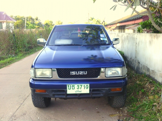 ขายอีชุแคป โฟวิน เครื่อง2.5 เทอโบ คัดชีสวย เครื่องแน่น ยาง31BF u.s.a พร้อมใช้งาน